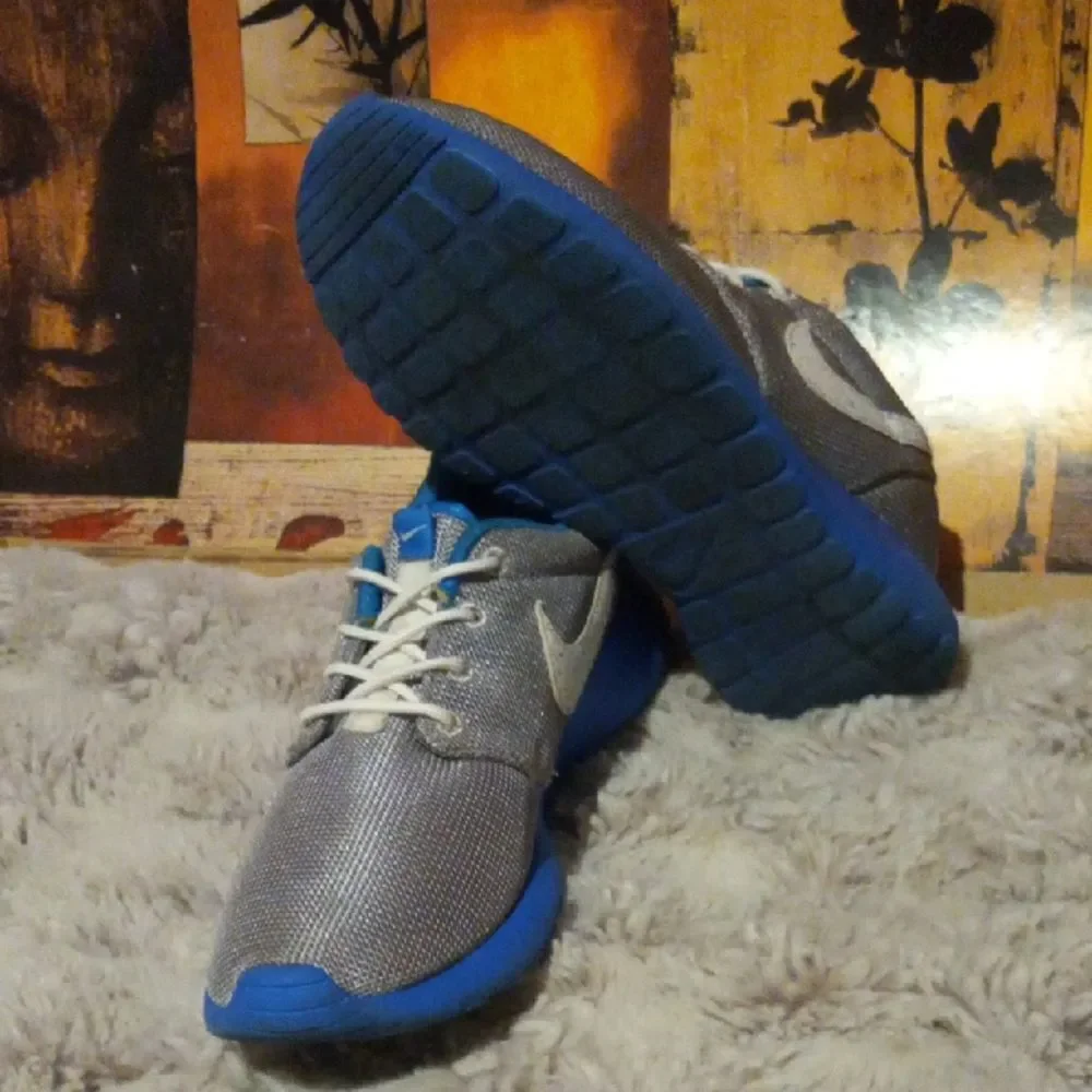 Nike Roshe ONE SE Running Gray and Blue Youth